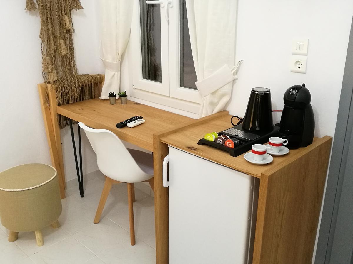 Gerania Milos Apartment Adamantas Exterior photo