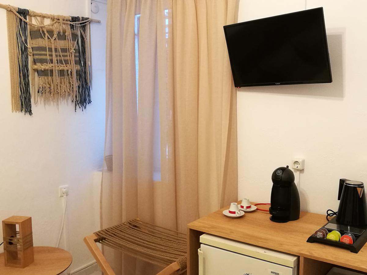 Gerania Milos Apartment Adamantas Exterior photo