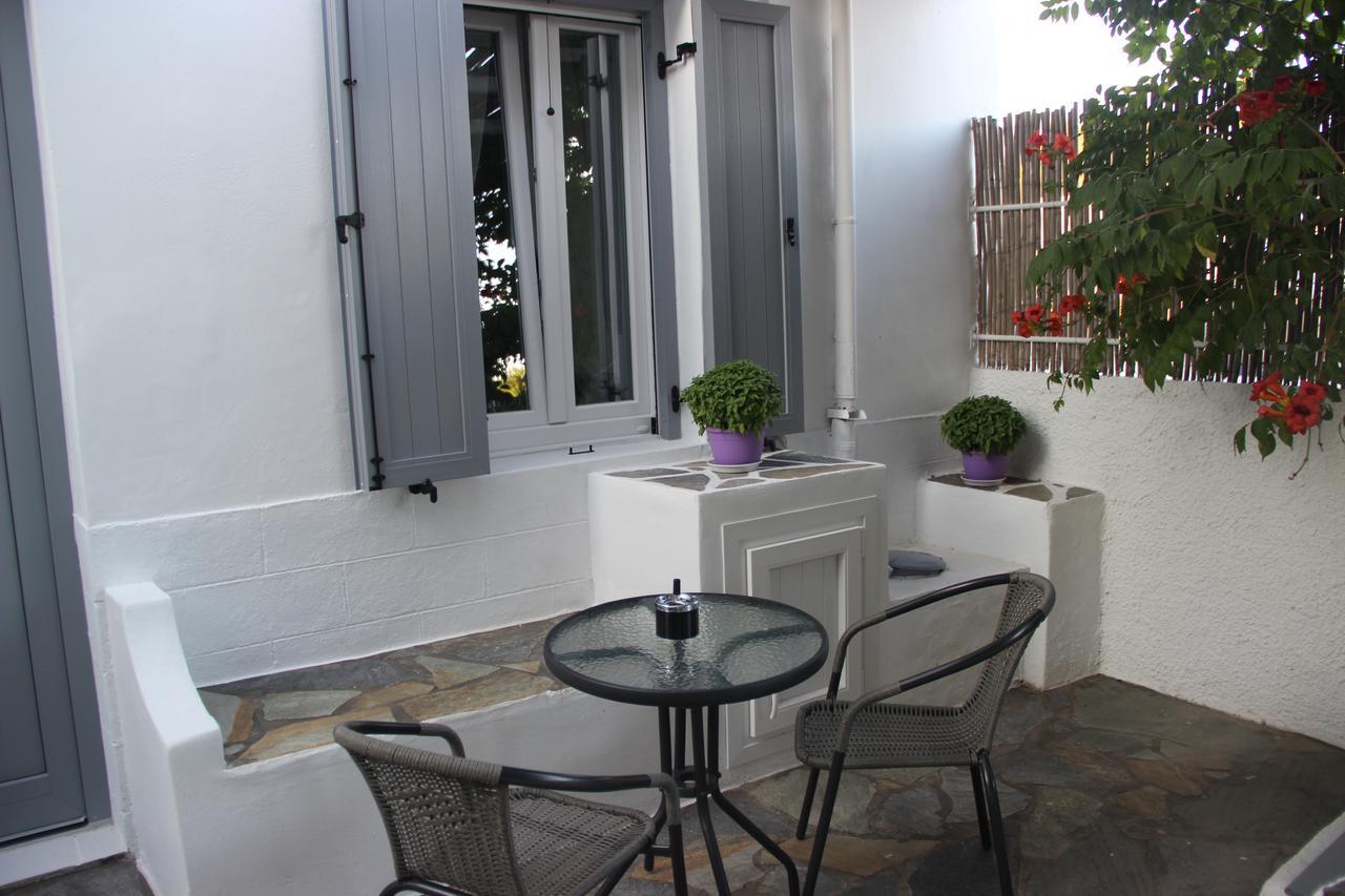 Gerania Milos Apartment Adamantas Exterior photo