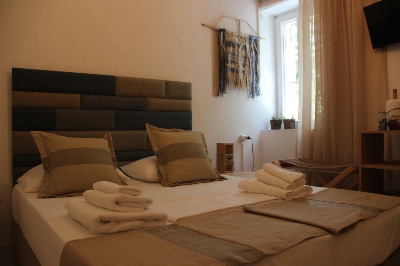 Gerania Milos Apartment Adamantas Exterior photo