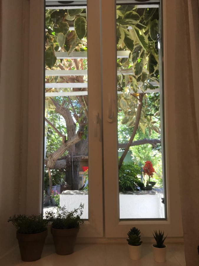 Gerania Milos Apartment Adamantas Exterior photo